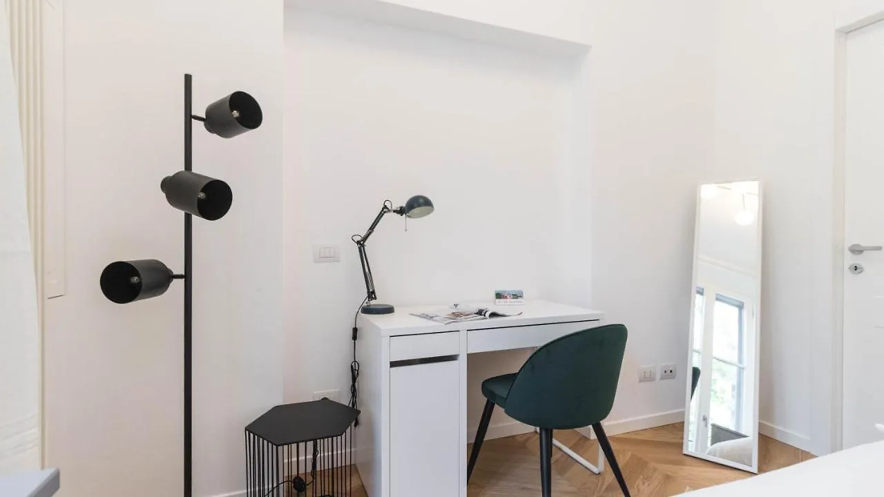 Italianway - Pindemonte 1 Apartment Milan 0*,